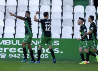 El Elche acaricia el play-off de ascenso a Primera tras su triunfo en el Sardinero de Santander por 1-2