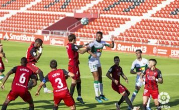 El Elche pierde en el estadio de Anduva y podría quedar fuera del play off de ascenso al finalizar la jornada