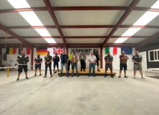 El primer Club de Moteros Policial Gunfighters MC Costa de Alicante inaugura su sede en Villajoyosa
