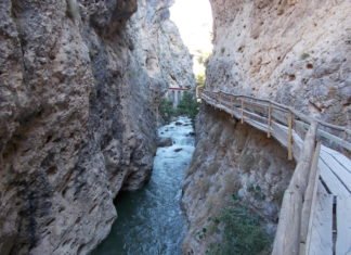 Castril, un derroche de belleza natural inédito en el sur de la Península Ibérica