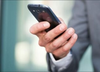 La Policía Nacional ha detenido en Elche a una persona por acosar telefónicamente a cuatro mujeres