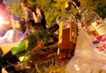 Díaz Ayuso pide a los Ayuntamientos y a la Delegación del Gobierno que impidan botellones frente al COVID19