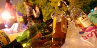 Díaz Ayuso pide a los Ayuntamientos y a la Delegación del Gobierno que impidan botellones frente al COVID19