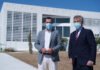El presidente de Andalucía anuncia que el nuevo Hospital de Estepona abrirá sus primeras consultas en menos de seis meses