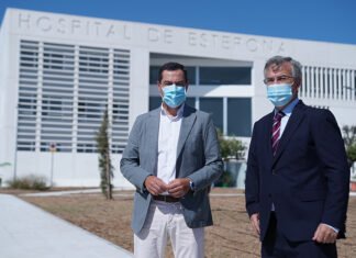 El presidente de Andalucía anuncia que el nuevo Hospital de Estepona abrirá sus primeras consultas en menos de seis meses