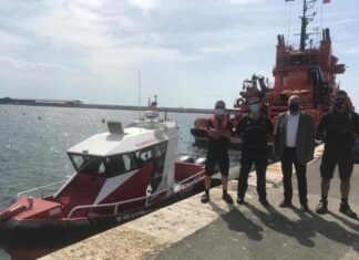 Alicante adquiere la mejor embarcación de extinción de incendios y rescates en el mar