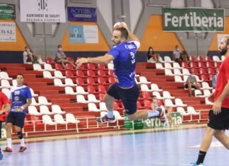 El Balonmano Benidorm inicia con triunfo su primera temporada europea