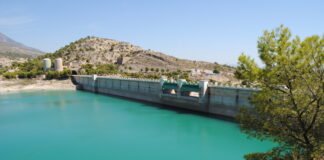 Los pantanos de Alicante cerrarán el año hidrológico con excelentes reservas de agua