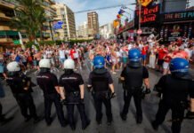 Libertad para un policía nacional de Benidorm acusado de siete delitos tras casi cincuenta días en prisión