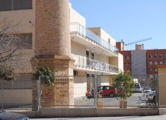 Ximo Puig «garantiza» máxima seguridad a niños y profesorado en el retorno a las aulas el la Comunidad Valenciana