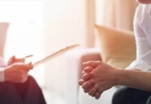 Madrid ofrece a los docentes atención psicológica para afrontar las consecuencias del COVID-19
