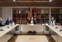 El gobierno de Ayuso colaborará en Madrid con Cruz Roja en apoyo social con los test masivos y las cuarentenas