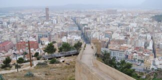 El pleno de Alicante aprueba la modificación del IBI para bonificar a empresas y familias numerosas