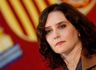 La presidenta de Madrid, Isabel Díaz Ayuso, envía una carta a Europa pidiendo medidas contra el covid que Sánchez niega a los españoles