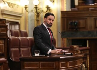 Discurso de Abascal en la moción de censura: «Quien apoye a este gobierno tendrá que responder ante los españoles»