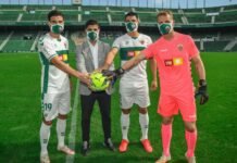 El Elche presenta oficialmente a cuatro jugadores de su plantilla pensando ya en un nuevo triunfo frente al Valencia C.F.