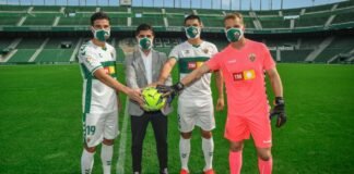 El Elche presenta oficialmente a cuatro jugadores de su plantilla pensando ya en un nuevo triunfo frente al Valencia C.F.