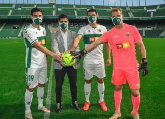El Elche presenta oficialmente a cuatro jugadores de su plantilla pensando ya en un nuevo triunfo frente al Valencia C.F.