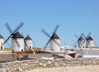 Esta noche entra en vigor el Decreto por el que se regula el Estado de Alarma en Castilla-La Mancha