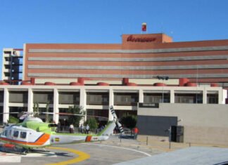 López Miras anuncia un Plan Especial de Contingencia para incorporar 500 camas más en los hospitales de Murcia en solo 24 horas