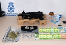 La Policía Nacional ha detenido a dos personas y ha desmantelado un punto negro de venta de drogas al menudeo en Orihuela