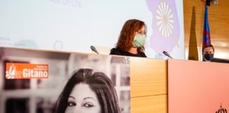 La Consejería de la Mujer de Murcia aborda en un seminario la violencia de género entre las mujeres gitanas