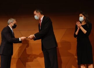 Los Reyes de España presiden la entrega de la XXXVII edición del Premio de Periodismo “Francisco Cerecedo”