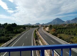 Ximo Puig prorroga el cierre de las lindes de Alicante, Valencia y Castellón una semana más