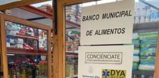 El Ayuntamiento de Elche junto a la asociación Conciénciate y DYA recogen 14 toneladas de alimentos para los más desfavorecidos