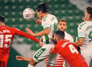 El Elche pincha ante el Granada y se coloca tres puntos por encima del colista de Primera