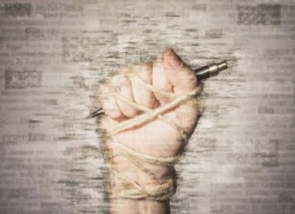 El Parlamento Europeo alerta de intentos de silenciar las críticas y el pluralismo de los medios