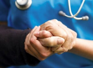 Castilla-La Mancha llevará a cabo más de 200 acciones inversoras en 75 centros de mayores y de personas con discapacidad