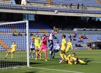 El Hércules empata con el mini submarino amarillo en el Rico Pérez (0-0)