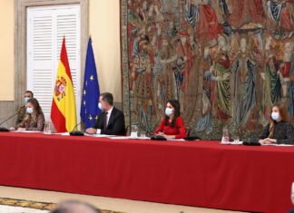 Los Reyes de España y las Infantas Leonor y Sofía presiden el acto de patronos de la Fundación Princesa de Girona