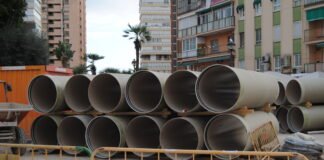 La actividad privada en España vuelve a caer de forma preocupante y desciende al peor dato desde mayo