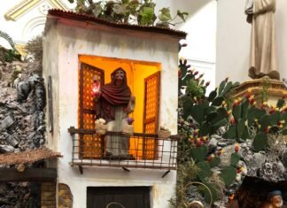 La Iglesia Parroquial El Salvador de Mutxamel muestra al mundo un Belén gigante tras miles de horas de trabajo de sus maestros belenistas