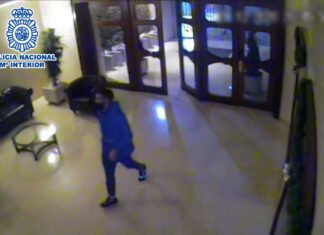 La Policía Nacional detiene en Alicante a una persona que robó con violencia, estafó y hurtó a personas vulnerables