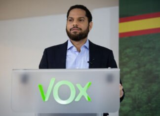Ignacio Garriga apunta a dar la sorpresa liderando Vox en Cataluña y superar en votos y escaños al PP el 14-F