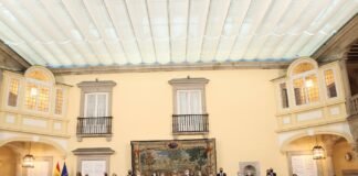 Su Majestad el Rey recibió a una representación del Patronato de la Fundación Euroamérica en el Palacio Real de El Pardo