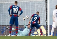 Un Real Madrid desconocido cae en casa 1-2 ante el Levante