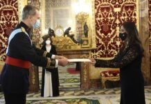 Su Majestad el Rey recibió las Cartas Credenciales de los nuevos embajadores de Mónaco, Letonia, Honduras, Chipre, Guinea Bissau, Uruguay y Ghana