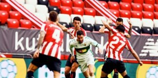 San Mamés no trató bien al Elche en una tarde lluviosa típicamente bilbaína