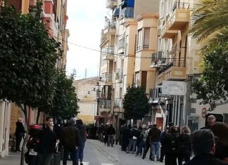 Empresarios, pymes y autónomos de Villajoyosa desafían a Ximo Puig y se echan a la calle contra «sus» asfixiantes medidas económicas
