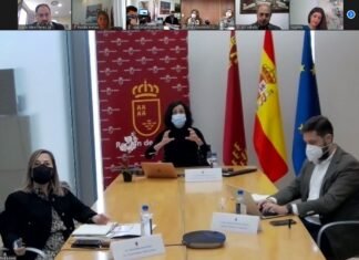 La Comunidad de Murcia plantea a los alcaldes del Mar Menor medidas estratégicas para reactivar el turismo este verano