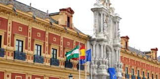 La Junta de Andalucía no podrá tener altos cargos encausados por corrupción o con cuentas en paraísos fiscales