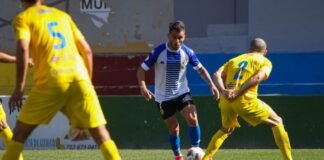 Orihuela y Hércules empatan en el derbi provincial de Segunda B