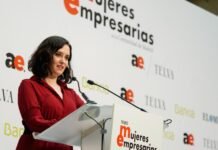 Díaz Ayuso defiende “la valentía y riesgo de ser empresario frente a quienes lo demonizan”