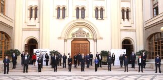 Su Majestad el Rey presidió el acto de clausura de la V Cumbre Empresarial para la Competitividad de Aragón