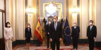 Su Majestad el Rey asistió, junto a los representantes de los máximos poderes institucionales, al acto que conmemora el 40 aniversario del 23-F de 1981