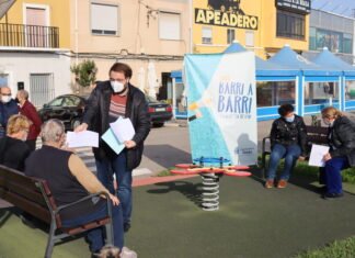Ballester escucha a los vecinos del Apeadero de Betxí y les dota de servicio de autobús gratuito hasta Onda